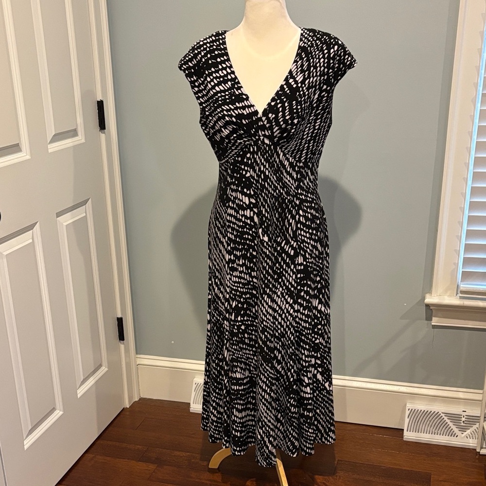 Evan Picone Black and White Maxi Dress